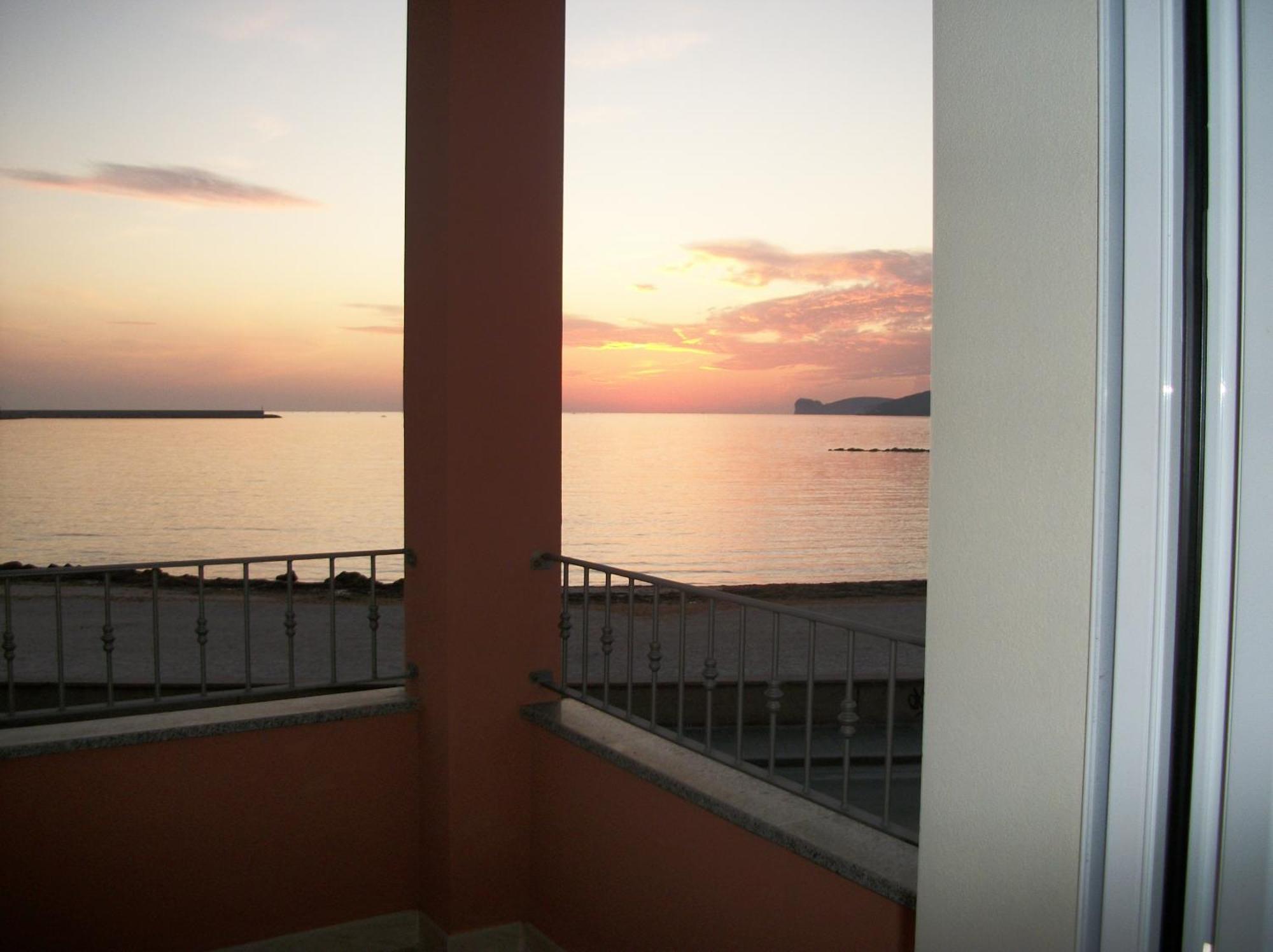 Guest House Sea Rooms Alghero Ngoại thất bức ảnh
