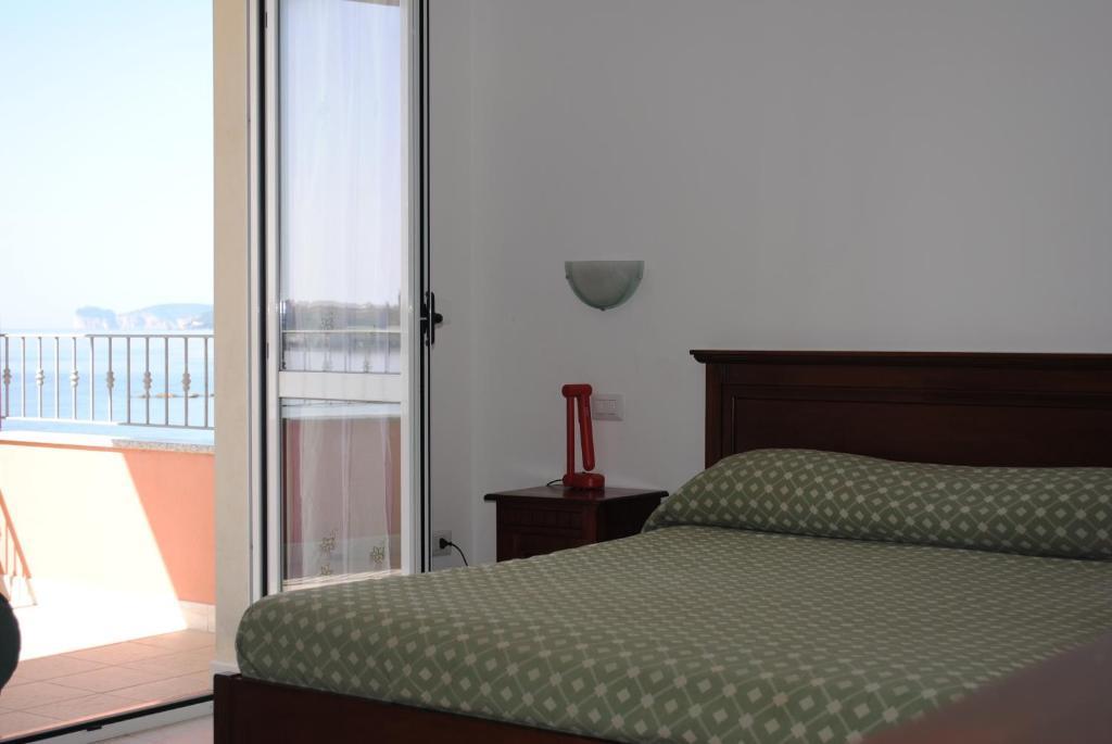 Guest House Sea Rooms Alghero Phòng bức ảnh