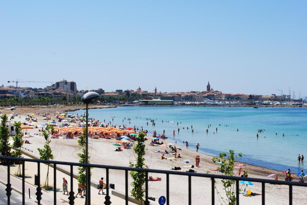 Guest House Sea Rooms Alghero Ngoại thất bức ảnh